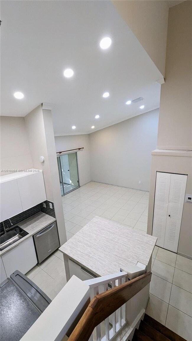 Building Photo - 9179 SW 138th Pl