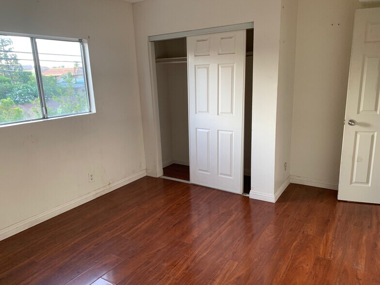 Building Photo - 1113 Circle City Dr