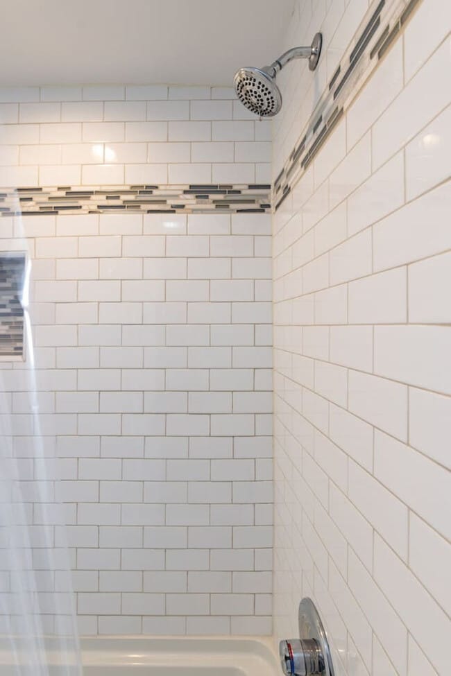 Building Photo - 152 E McMicken Ave