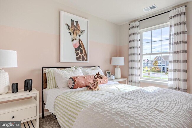 Building Photo - 171 Schyrock Dr