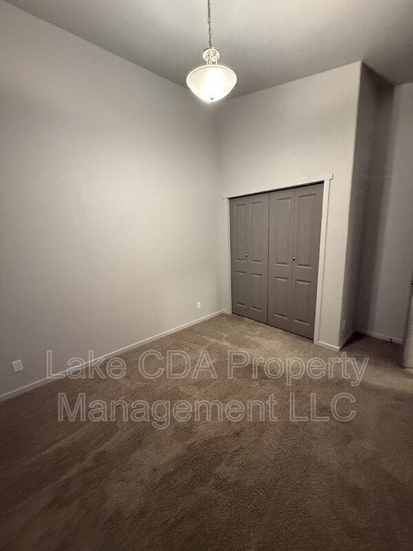 Building Photo - 3995 W Belgrave Wy