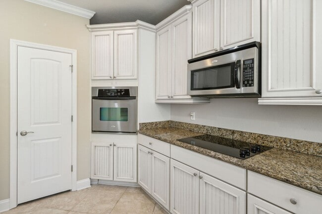 Building Photo - Cape Sound Condo