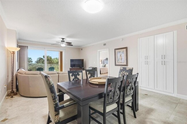 Building Photo - 60 Surfview Dr