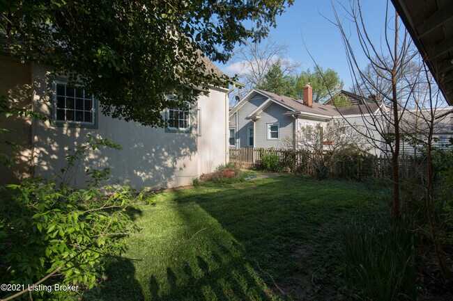 Building Photo - 9 Rebel Rd