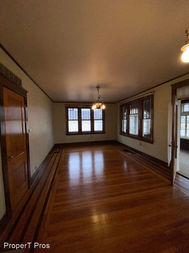 Building Photo - 4 br, 3 bath House - 802 West Franklin Street