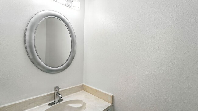 Building Photo - 21210 Malibu Colony