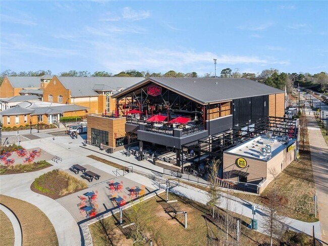 Building Photo - 112 Davina Dr