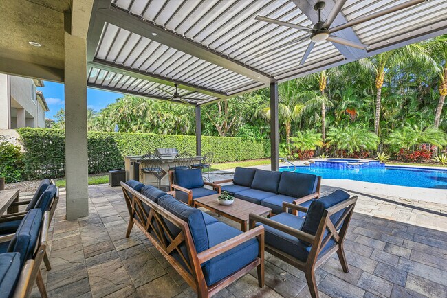 Building Photo - 8652 Lewis River Rd