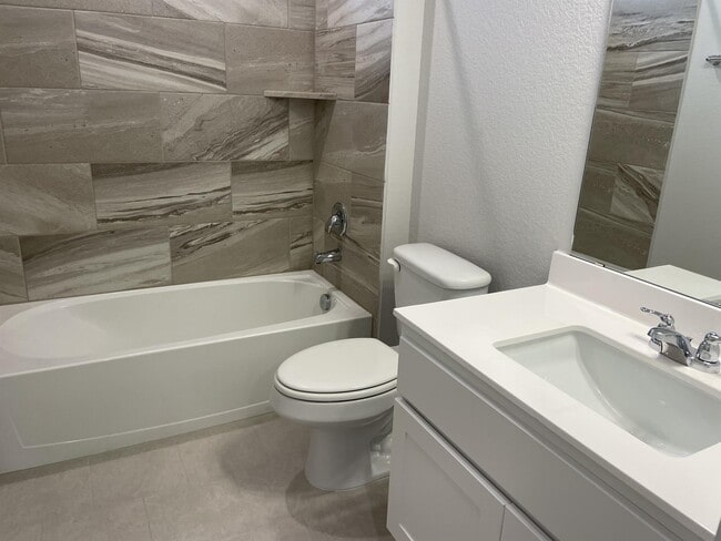 Building Photo - 151 Buckle Cove
