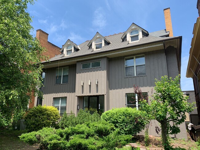 Primary Photo - 5533 5th Ave