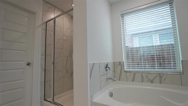 Building Photo - 2417 Doncaster Dr