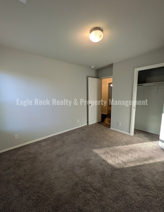 Building Photo - 1409 S 31st St
