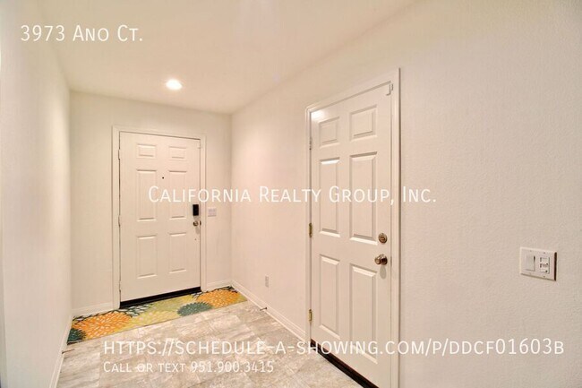 Building Photo - 3973 Ano Ct