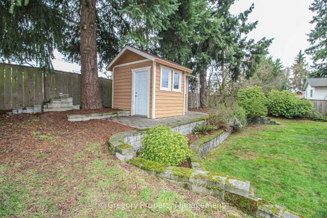 Building Photo - 13508 131st Pl NE