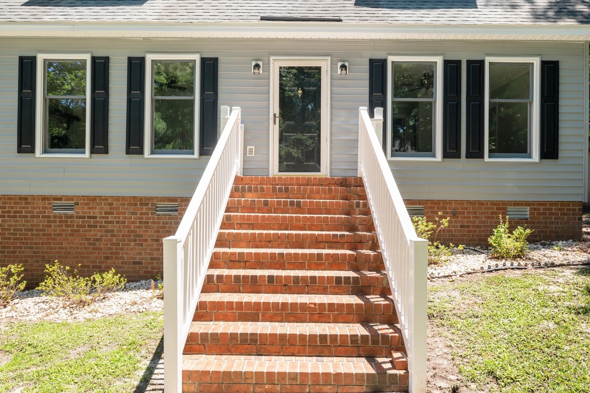 Building Photo - 112 Gawain Rd