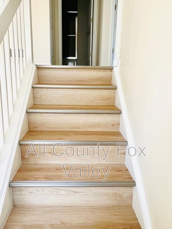 Building Photo - 2842 Cedar Glade Dr