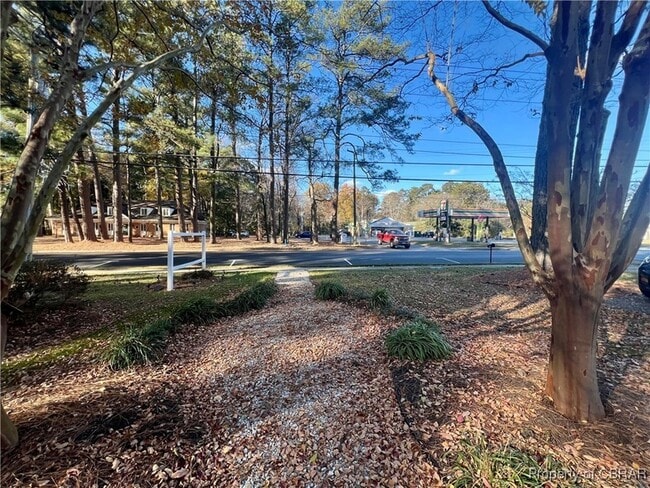 Building Photo - 645 Rappahannock Dr