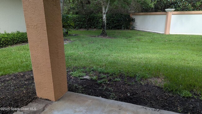 Building Photo - 826 Middleton Dr SW