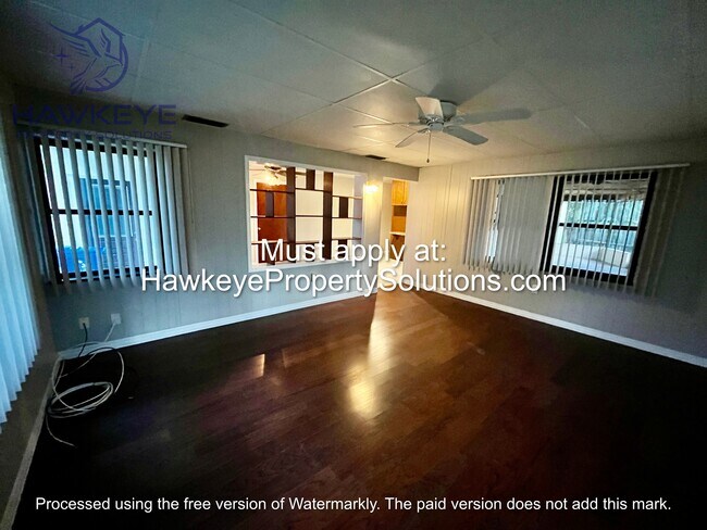 Building Photo - 3205 Carleton Cir W