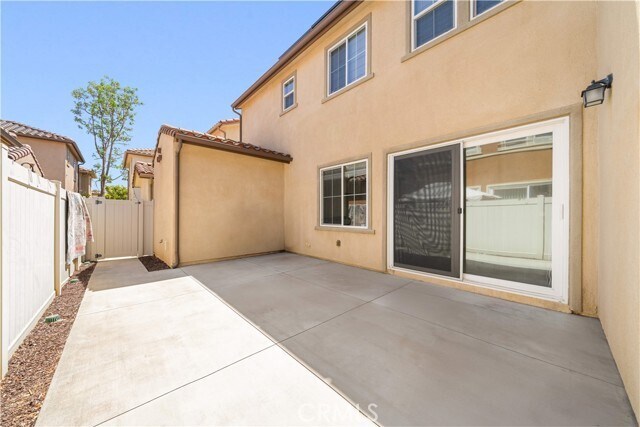 Building Photo - 352 Golden Bear Ln