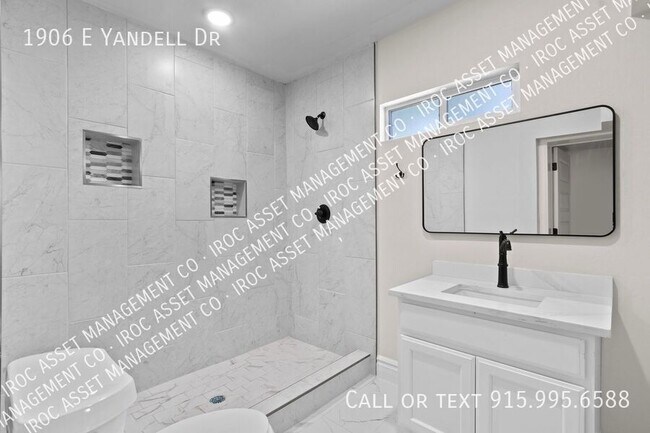 Building Photo - 1906 Yandell Dr