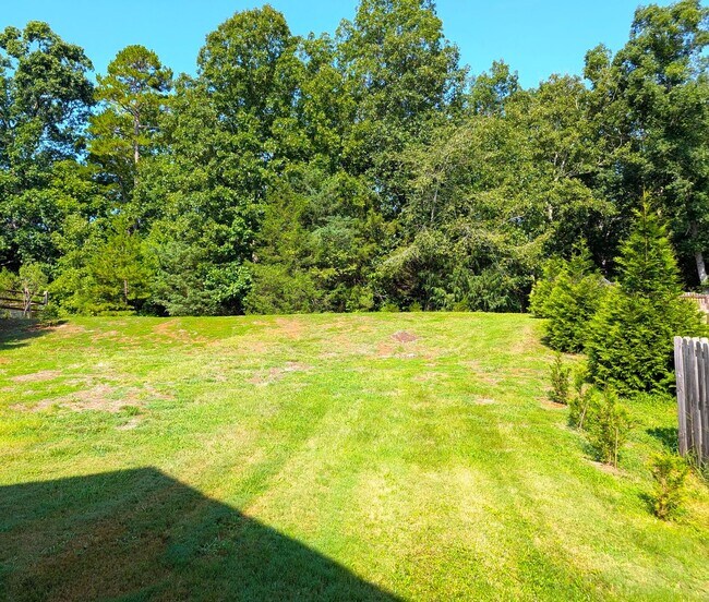 Building Photo - 2409 Trace Creek Dr