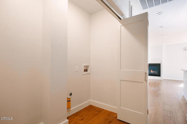 Building Photo - 5447 Rock Castle Dr