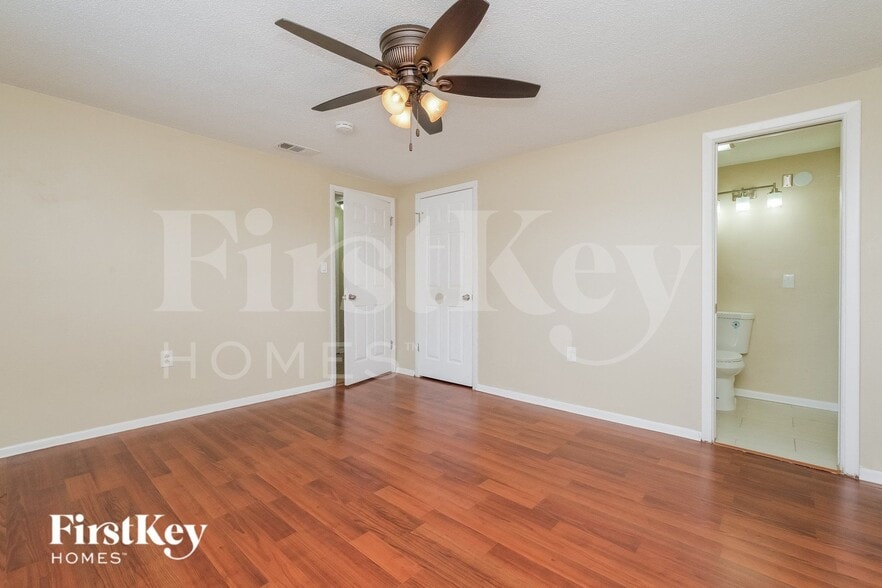 Building Photo - 3206 Coldwell Dr