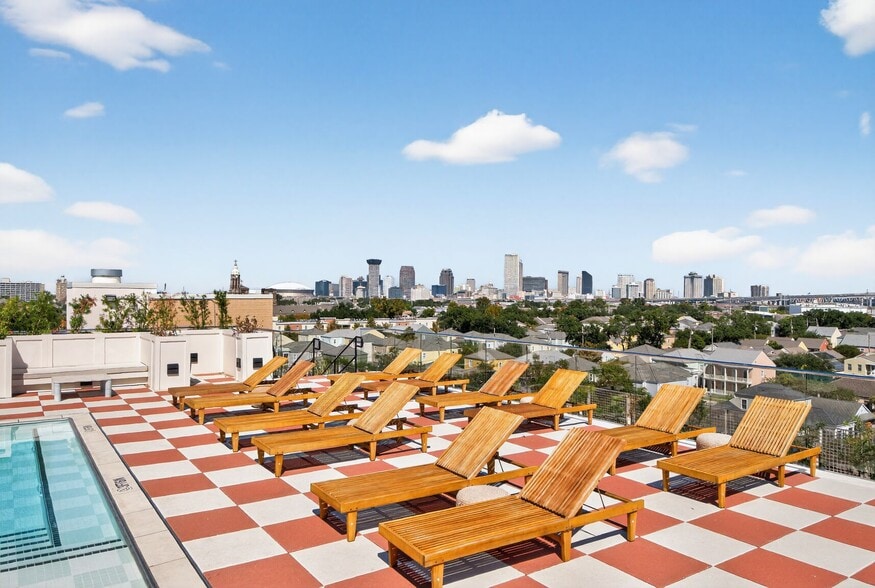 Primary Photo - The Jackson