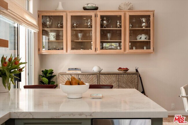 Building Photo - 1256 Cravens Ln