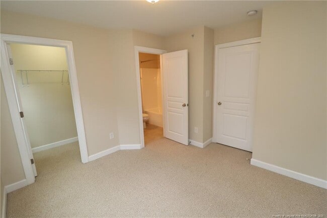 Building Photo - 8011 Sunset Branch Ct