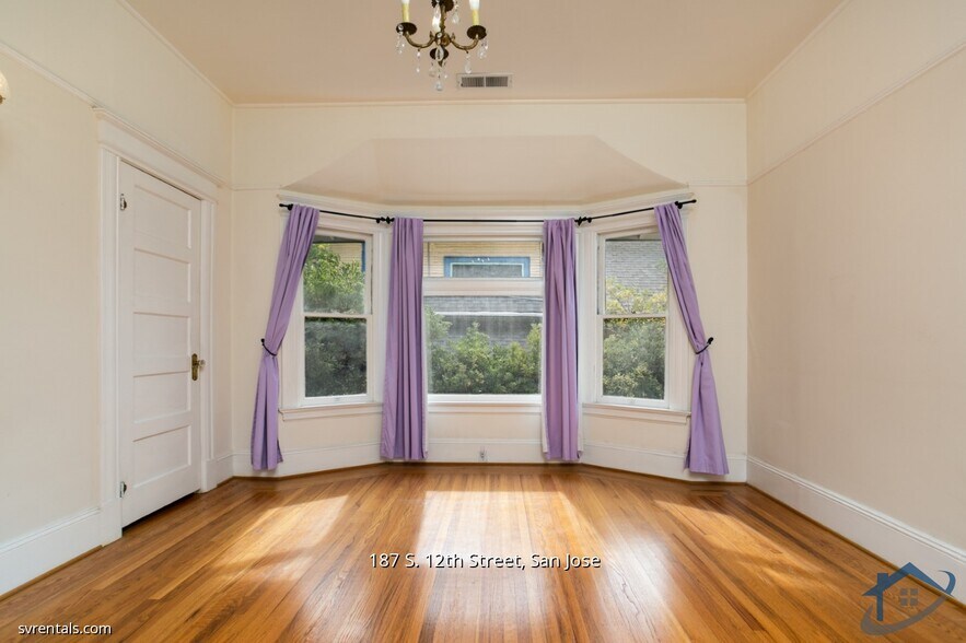 Building Photo - 187 S 12th St