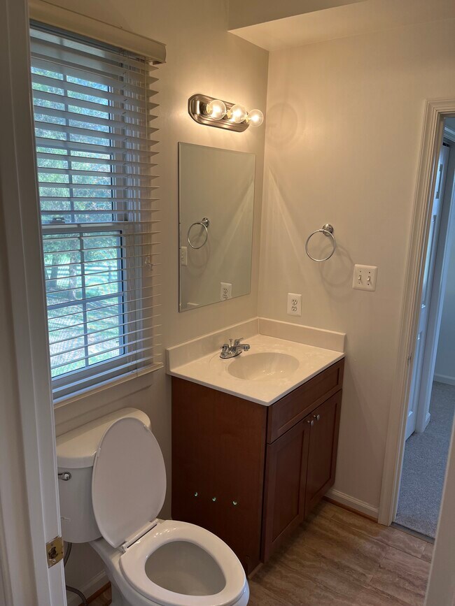 Building Photo - 5447 Rallywood Farm Ln