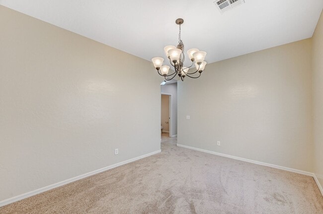 Building Photo - 4 Bedroom Home in Silverstone Ranch / No Rear Neighbors!