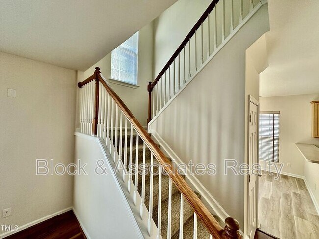 Building Photo - 603 Willingham Rd