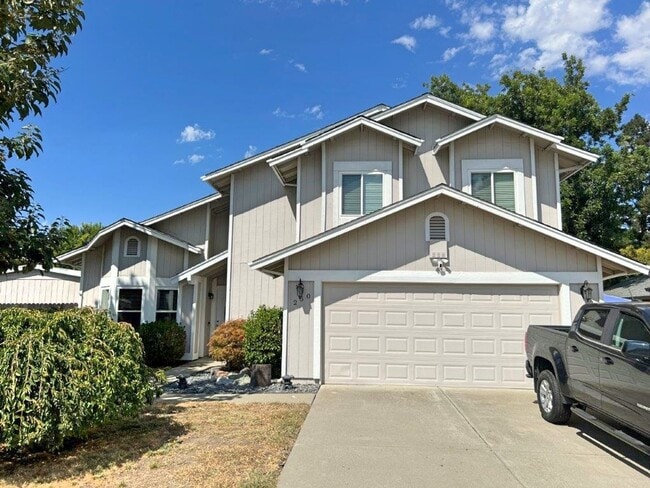 Building Photo - BEAUTIFULLY REMODELED 2 STORY VACAVILLE *S...