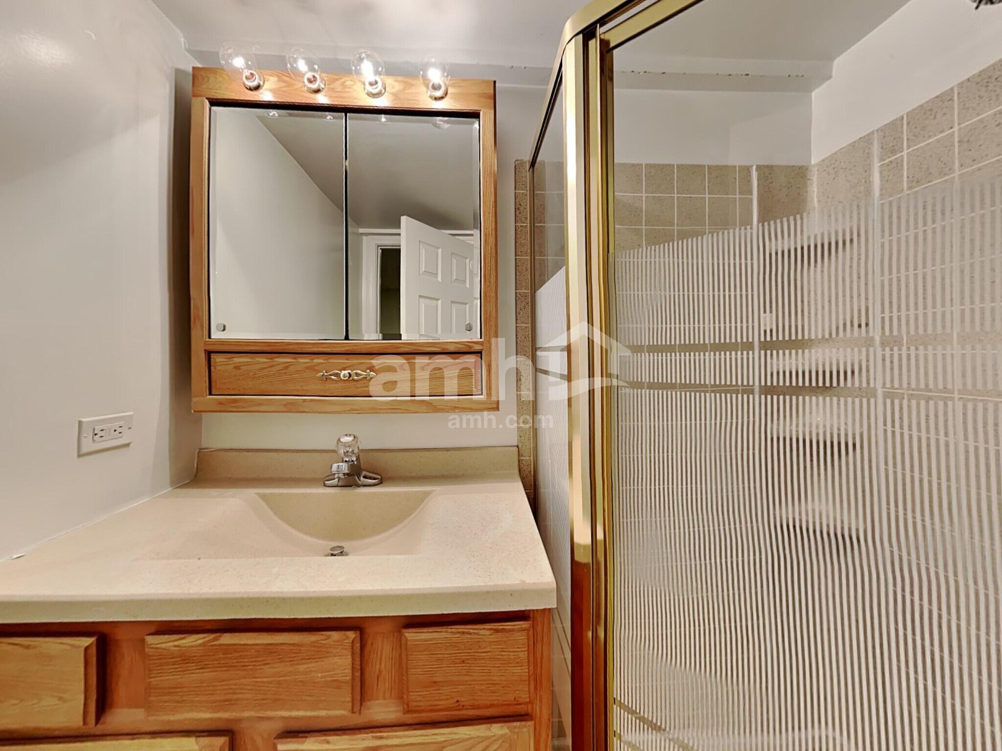 Building Photo - 4710 Peacock Ln