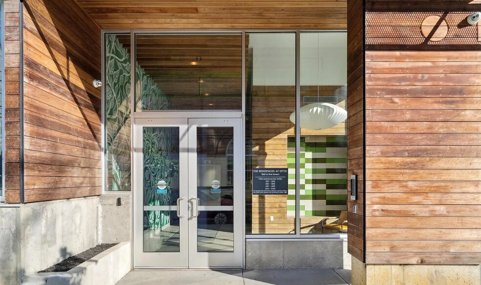 Building Photo - 1501 N 31st St