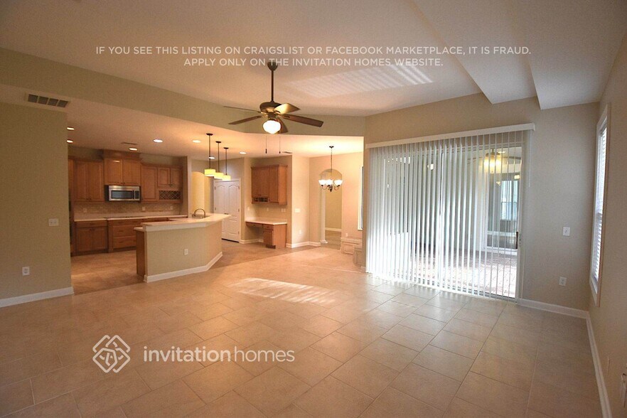 Building Photo - 2934 Park Meadow Dr