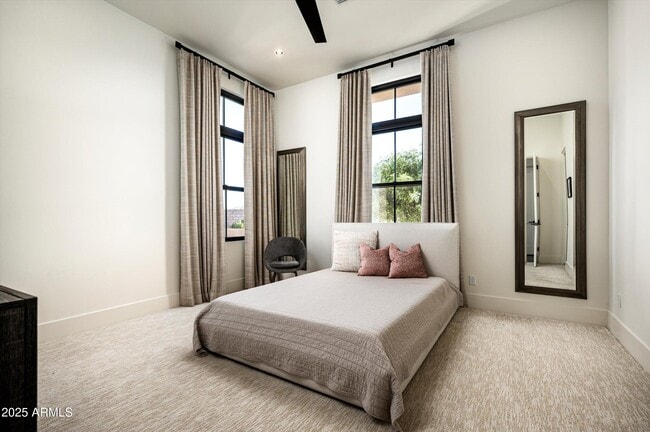 Building Photo - 8900 E Sands Dr