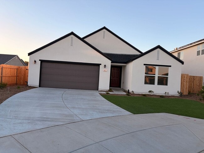 Building Photo - NEW Beautiful 3 Bedroom 2 Bath Home In Delano