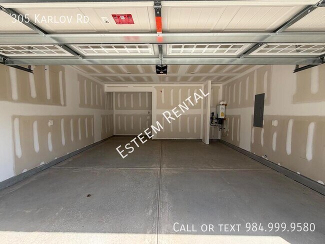 Building Photo - 305 Karlov Rd