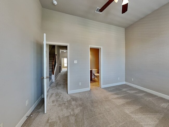 Building Photo - 2222 Marilla St