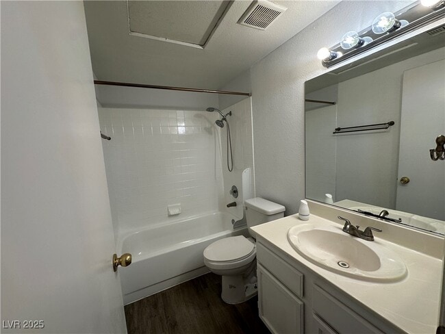 Building Photo - 1616 Watercreek Dr