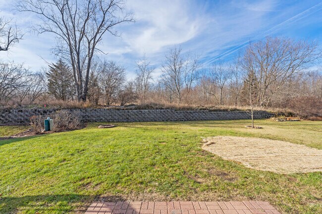 Building Photo - 32804 Bending Creek Road