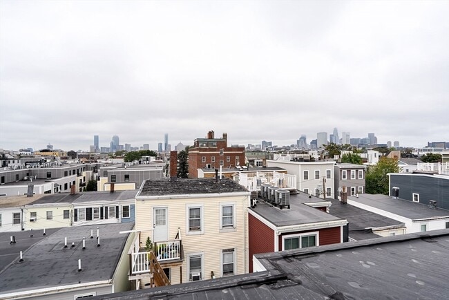 Building Photo - 10 Grimes St