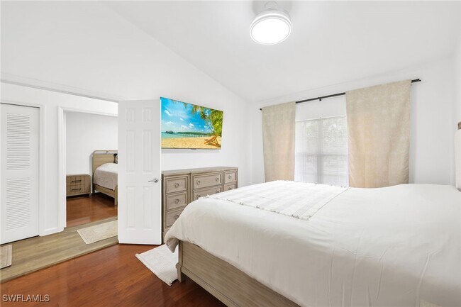 Building Photo - 22741 Sandy Bay Dr