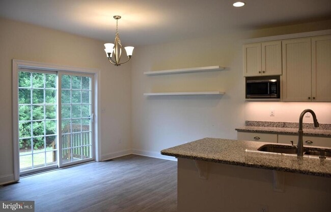 Building Photo - 416 Seagull Dr