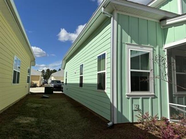 Building Photo - Welcome to Margaritaville 55 + Community