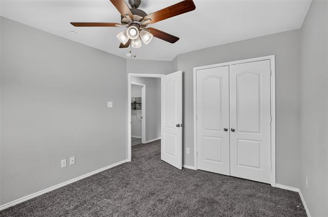 Building Photo - 2420 Canongate Dr